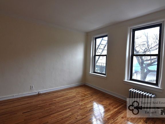 4th image of 3206 29th St APT 2B