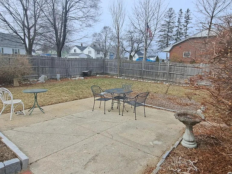 14 Glendale Ave — Photo 15