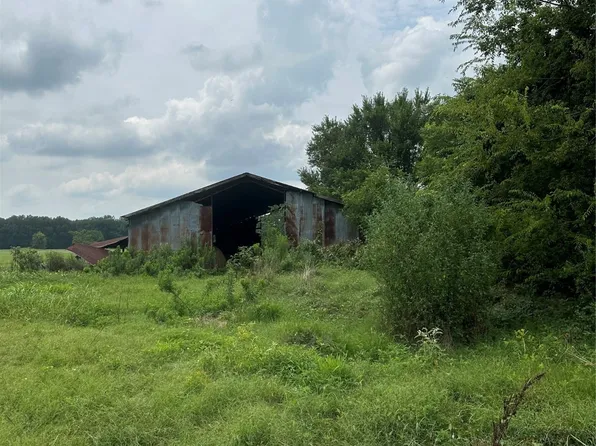 1865 Fm 114, De Kalb, TX 75559