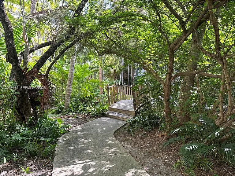 101 Ocean Lane Dr #1017 — Photo 15