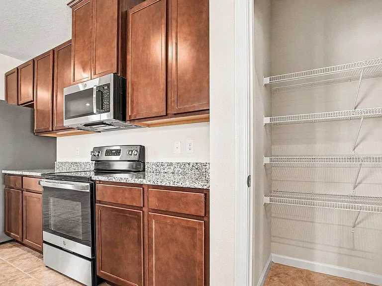 11325 Streamsong Dr — Photo 5