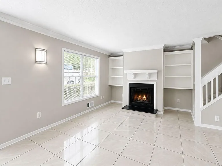3065 Destin Cir — Photo 5