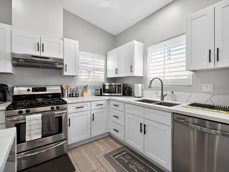 2120 W Nicola Rd — Photo 11