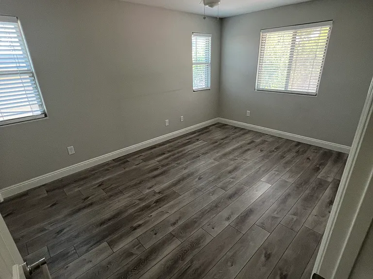 5705 Shadow Bend Dr — Photo 22