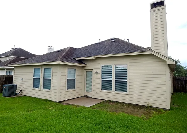 860 Rock Harbor Ln — Photo 13