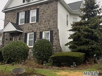 1st image of 222 Franklin Ave