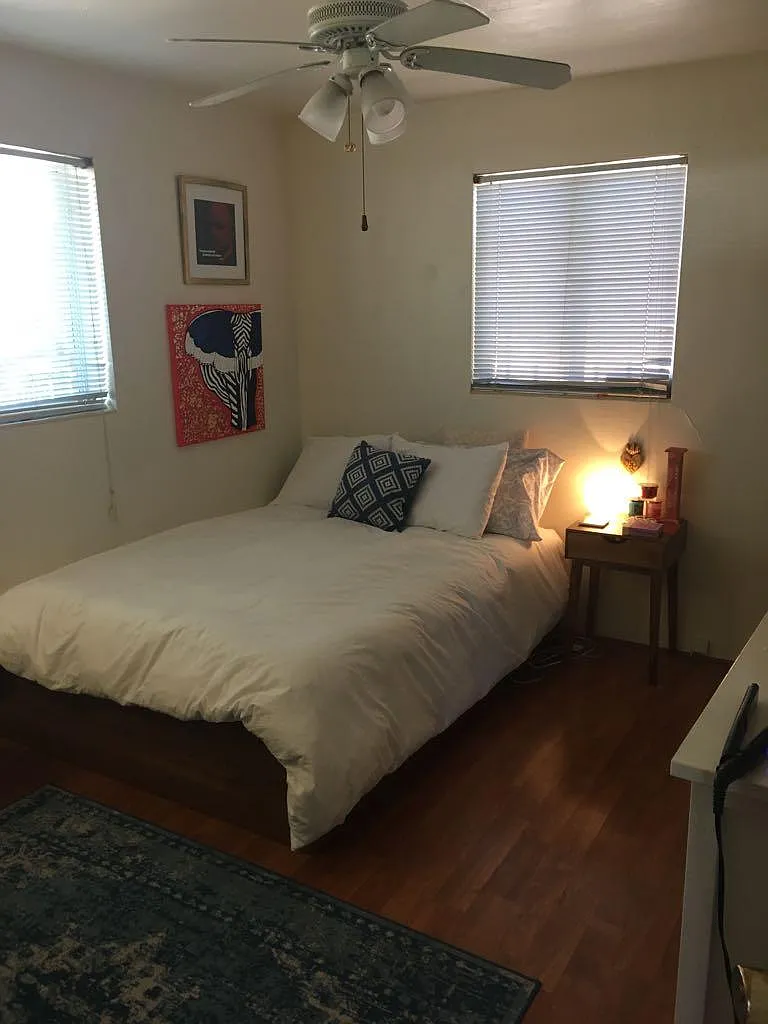 2 bed, 990 sqft, $1,050 — Photo 4