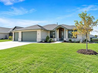 3137 N Pine Grove Cir, Wichita, KS 67205