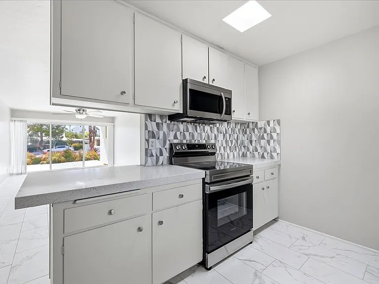 45875 Ocotillo Drive — Photo 3