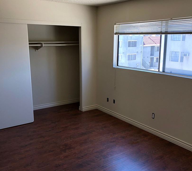 2nd image of 10135 Hillhaven Ave APT 108