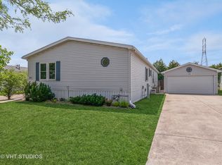 295 Tulip Cir, Matteson, IL 60443