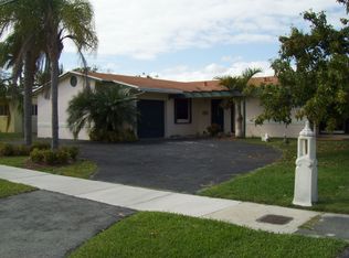 9721 SW 190th St, Cutler Bay, FL 33157