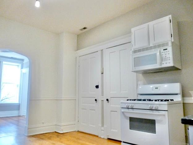 Spacious kitchen