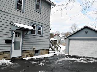 1948 Penfield Rd, Penfield, NY 14526