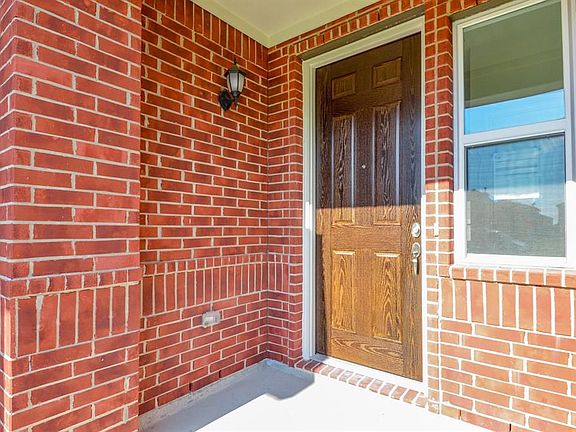 3rd image of 4703 Westfield Pines Dr