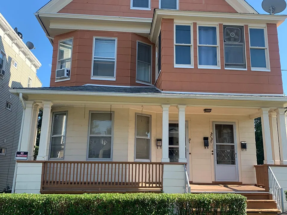 103 Hansen Ave #103