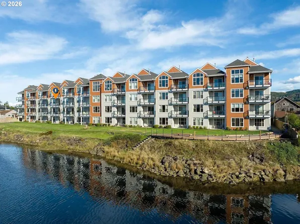 1000 N Holladay Dr Unit 309, Seaside, OR 97138