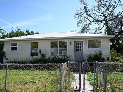 1715 17th Ave W, Bradenton, FL, 34205