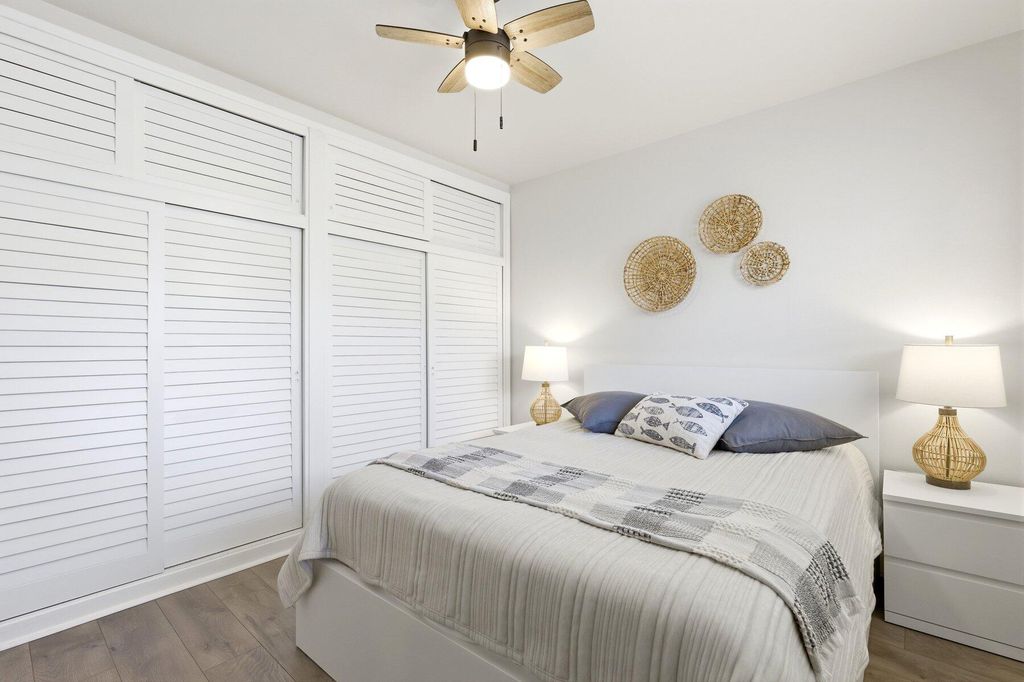 3232 Canal Dr APT 14, photo 9