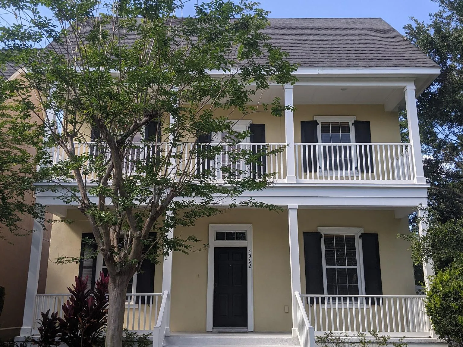 4062 Markham Pl — Photo 1