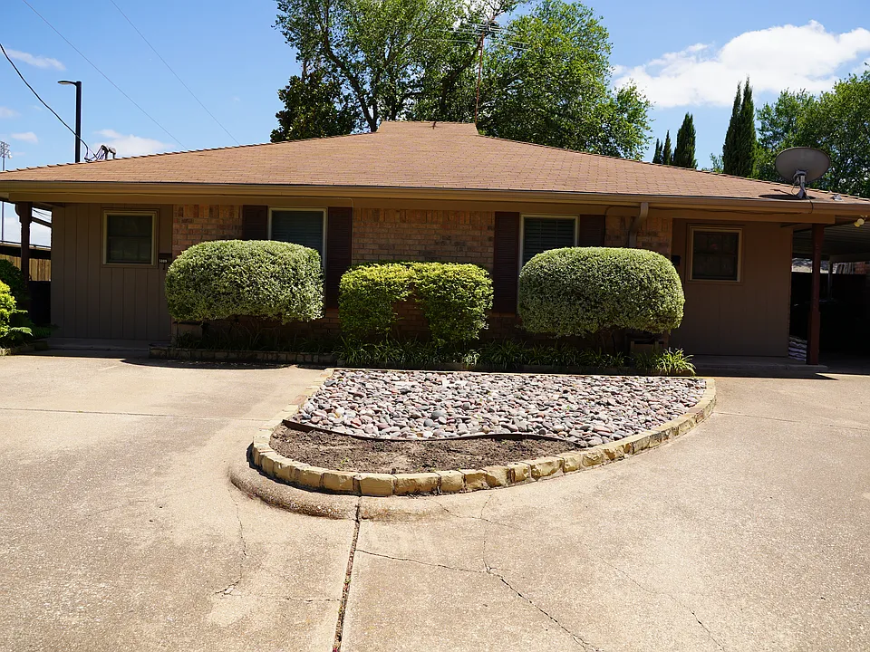 5009 Melbourne Dr #1
