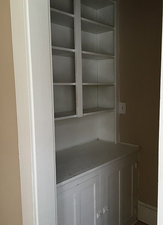 1st image of 513 Lucas Ct #A