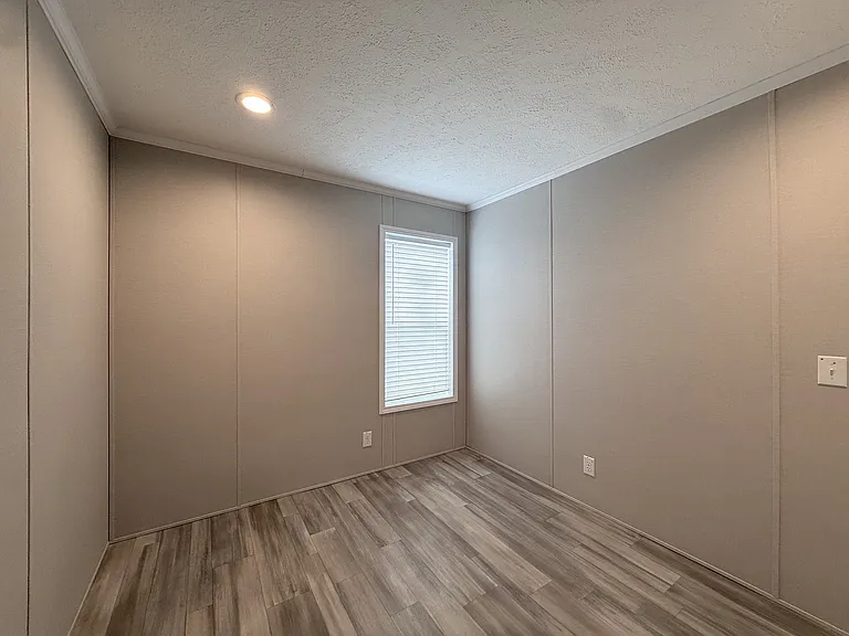 29800 Guilford Cir #168 — Photo 22
