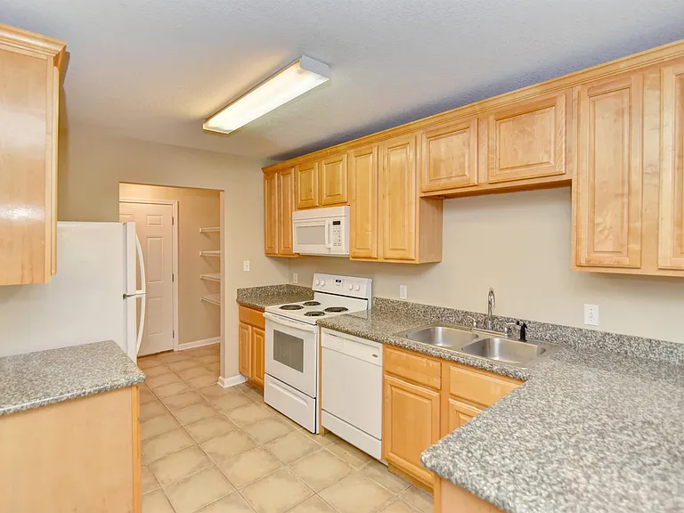 1713 Stevens St #A — Photo 36