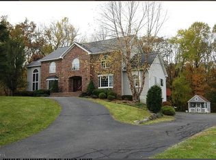 20 Farmbrook Rd, Sparta, NJ 07871