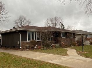 2130 41st Pl, Highland, IN 46322