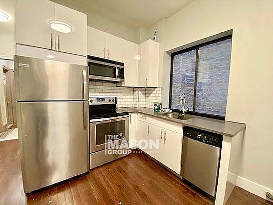 1st image of 478 W 145th St #20