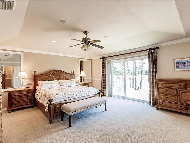 7859 Berkshire Pines Dr — Photo 20