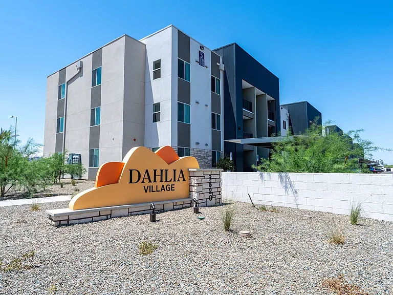 Dahlia Village — Photo 6