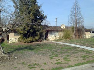 8908 Segrue Rd, Lamont, CA 93241