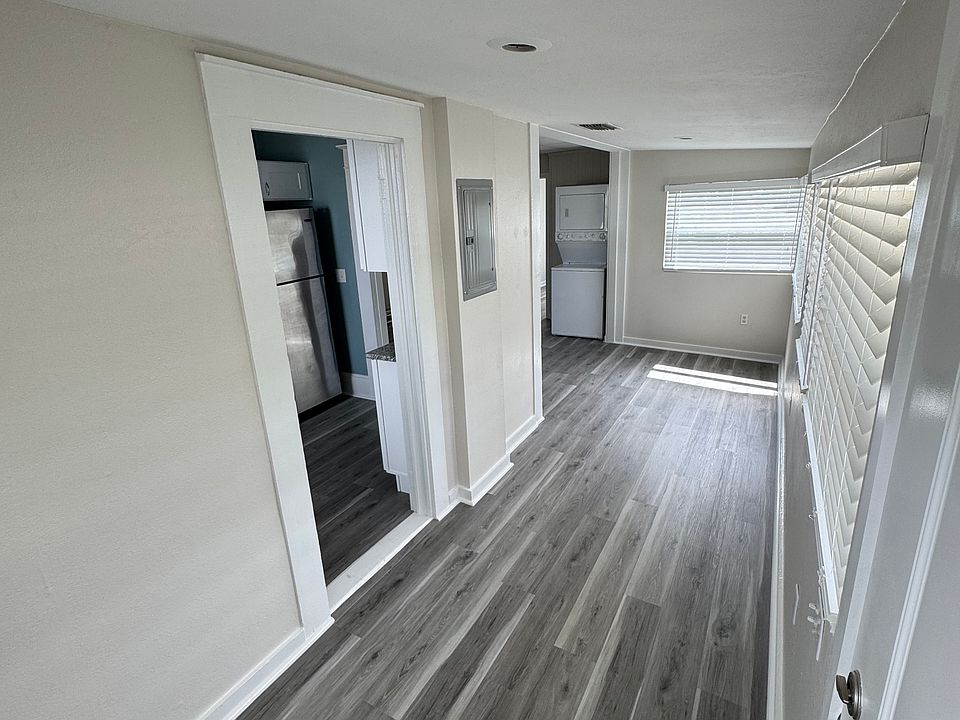1st image of 1312 S Grove St APT B