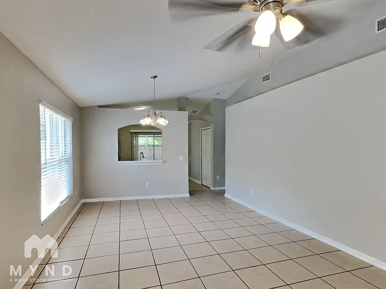 18012 Birdwater Dr — Photo 8
