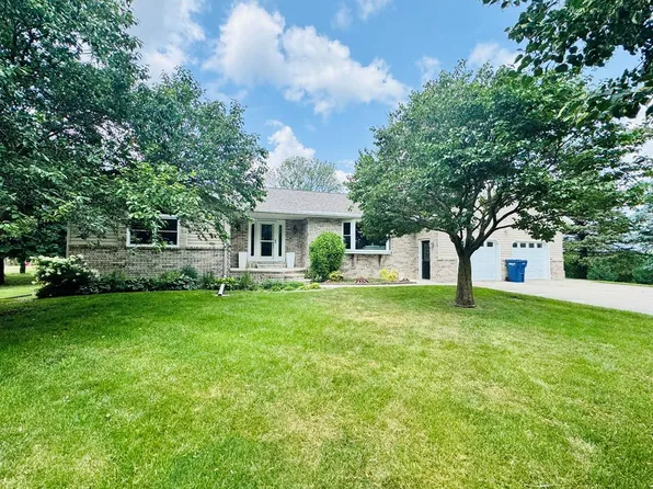 2309 River Rd, Algona, IA 50511
