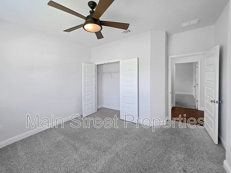 8108 Silver Maple Dr — Photo 14