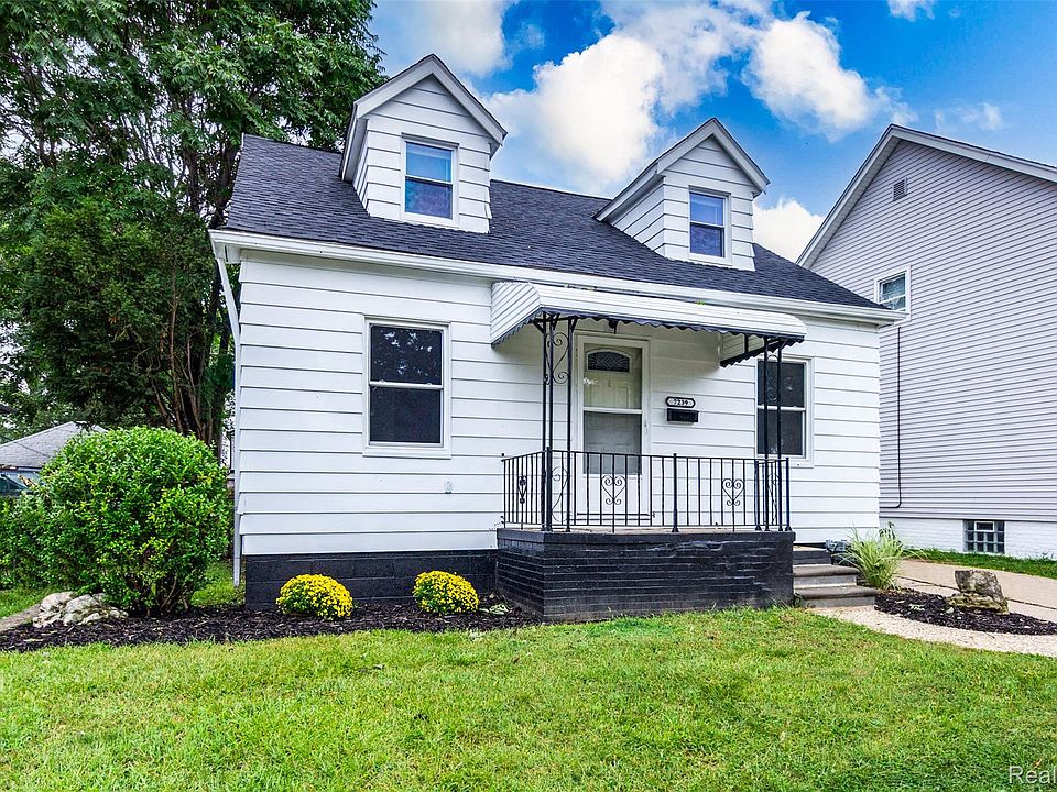 1st image of 7239 Gronow Ave