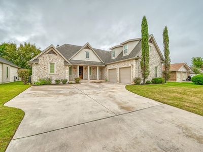 423 St. Andrews, Meadowlakes, TX, 78654