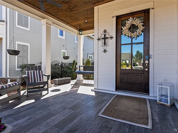 4th image of 5370 Savannah Ave