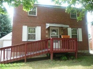 750 Wengler Ave, Sharon, PA