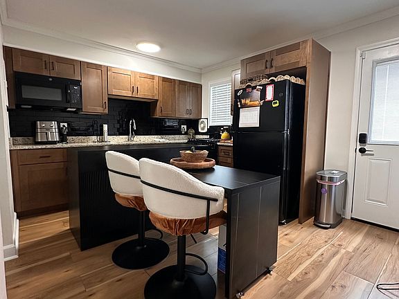 2nd image of 1625 Conley Rd APT 143