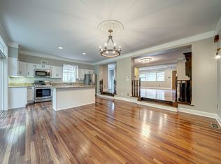 605 Kingsley Rd SW, Vienna, VA 22180