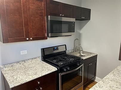 1st image of 3432 W Franklin Blvd #16200217