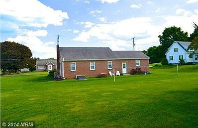 Exterior (Rear)