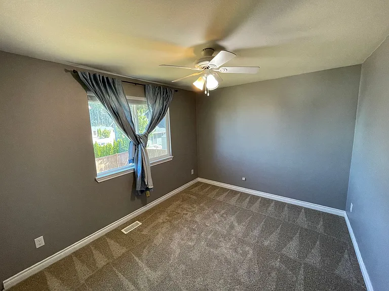 1538 NW 8th Ave — Photo 12