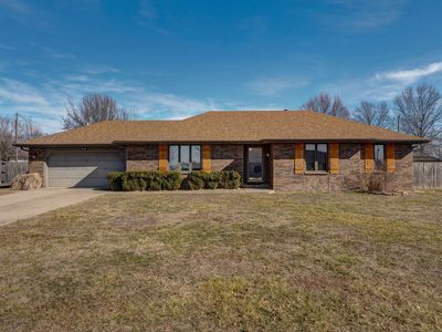 2002 S 11th Avenue, Ozark, MO, 65721
