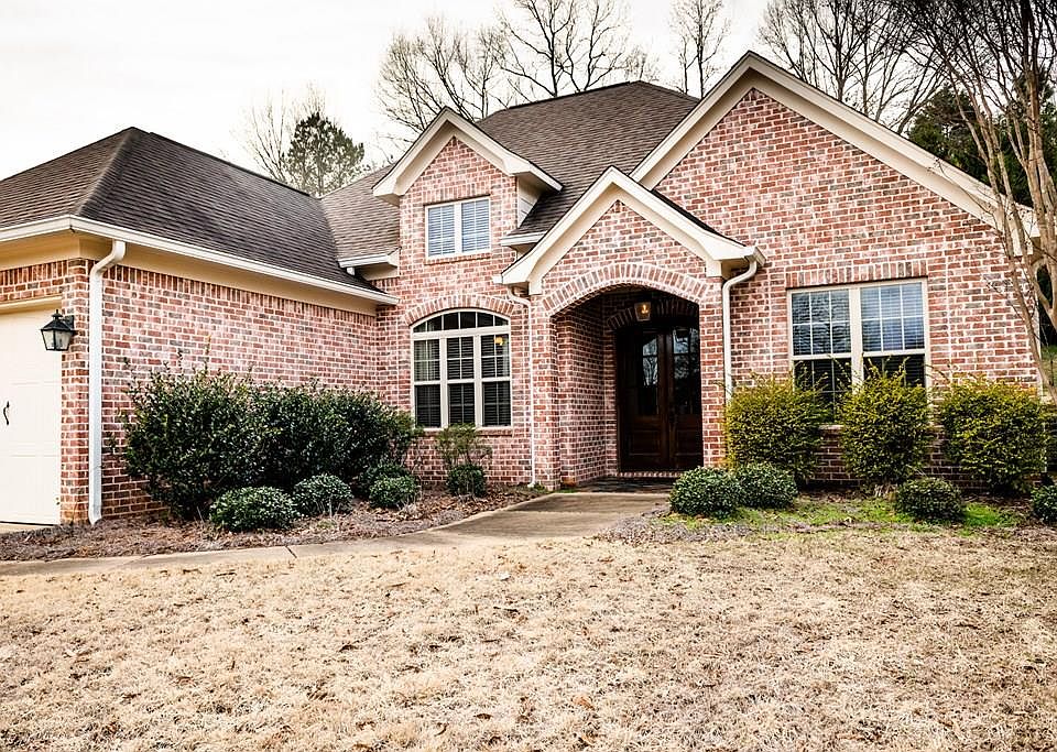 1st image of 406 Notting Hill Dr