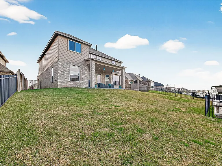 3723 Lake Varano Cir — Photo 37